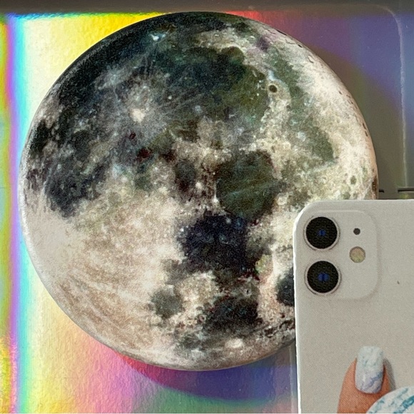 Popsocket - Moon PopGrip+Nails - Picture 3 of 6